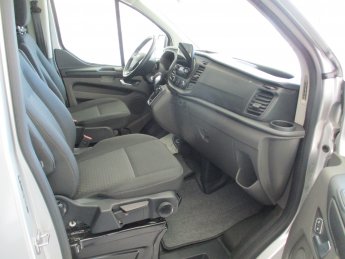 Ford, Nugget, Diesel, 2022 - 46.319 km Ford, Nugget, Diesel, 2022 - 46.319 km